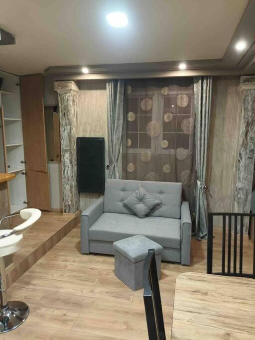Magnifique Studio En Residence ラ・ショセ・サン・ヴィクトル エクステリア 写真